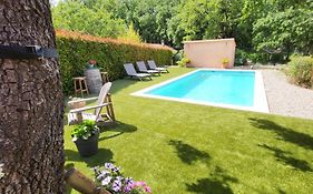 Gite Sous Les Chenes